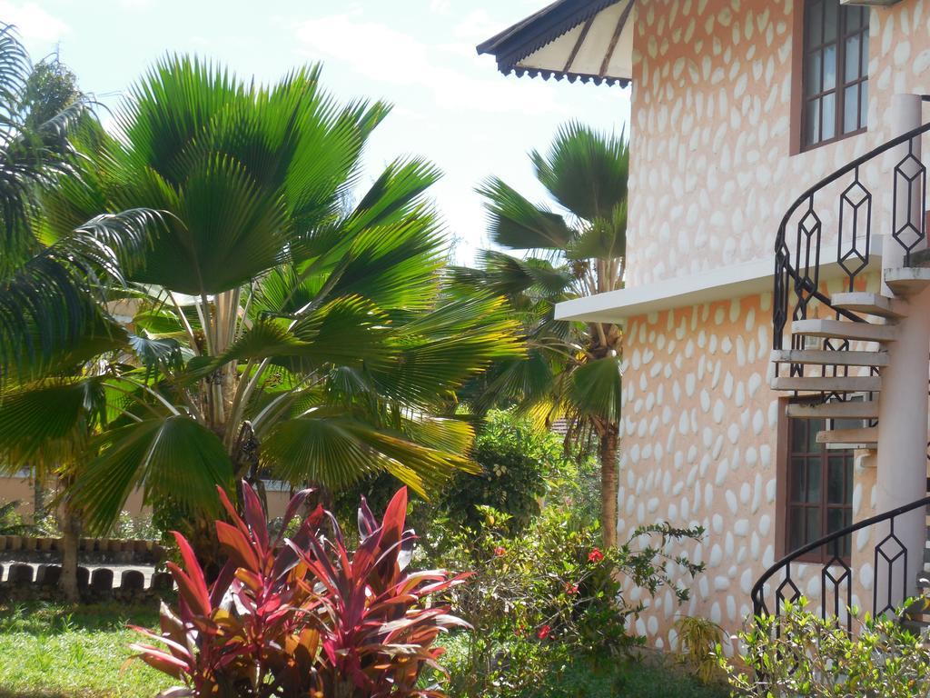 Swahili Beach Resort Zanzibar Exteriör bild