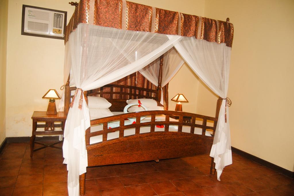 Swahili Beach Resort Zanzibar Exteriör bild
